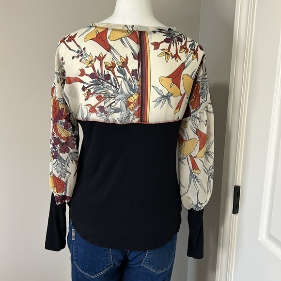 Anthropologie Tiny Raye Balloon Sleeve Mixed Media Blouse Black Size Small - Picture 10 of 16